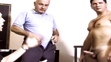 Flotter Dreier für Hotwife Swinger - 2 image