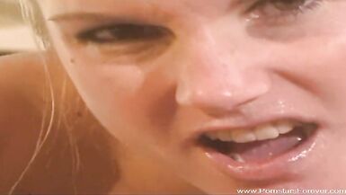 Порнозвезда Блондинка Глубокая глотка Минет Забава - 5 image