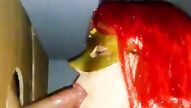 Mamo haciendo gemir de placer en un caliente Glory Hole. - 5 image