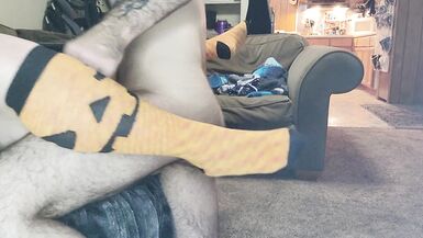 Daddy Shows off his Hairy Cheeks during Accidental Recording...creampie at the end - 9 image