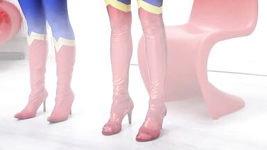 Superheroines Wonder Woman Supergirl Po - 12 image