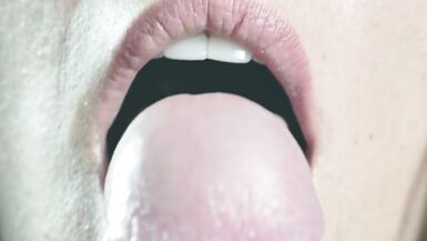 Close up edging blowjob - 4 image