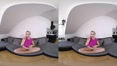 Einen Freund mieten in VR - 5 image