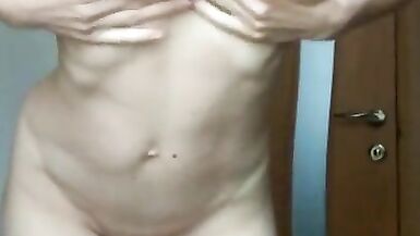 Smeared with cream before bed - 8 image