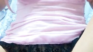 Anal beads entering my pussy until the end - 2 image
