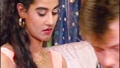 La beauté arabe passe le test dadmission - MEGA GEILE