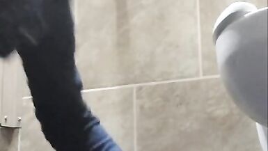 Uniqueen Peeing and Slurping it off the Bathroom Floor come see me be Disgusting Daddy - 11 image