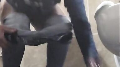 Uniqueen Peeing and Slurping it off the Bathroom Floor come see me be Disgusting Daddy - 9 image