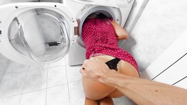 Ma belle-mère stupide est à nouveau coincée !