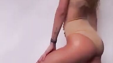 Melissa Satta Lato B Bollente - 14 image