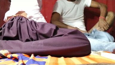 Devar ficken Desi bhabhi extrem hart, wenn hubby links allein - 1 image
