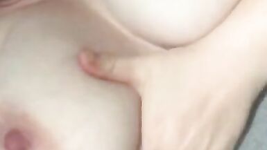 Aimez-vous les gros seins 