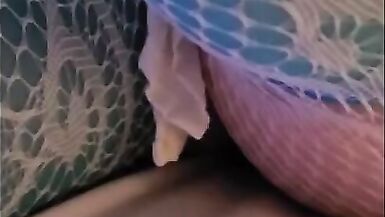 Ginger B versucht einige Oma-Schlüpfer - 13 image