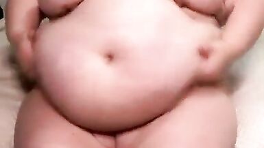 SSBBW Büyük Karın ve Göğüslerle Oynuyor - 10 image