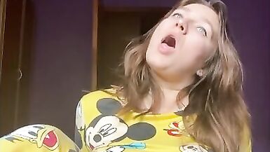 Hermosa Mujer Anime con Ahegao en la Cara - 10 image