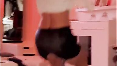 BambiAmbita and the whole Scene Dancing, Fingering Teasing and Pleasing Mmmm.. - 9 image