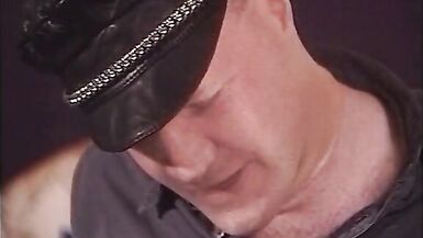 profondément enfoncé et presque vomi - 3 image