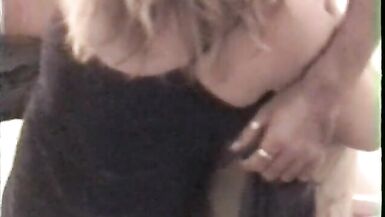 REDHEAD CUCKOLD SLUT WITH 18yo HUBBY VIDS 4」。 - 2 image