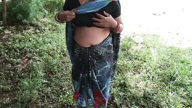 Fucking Best Friend Mom We Meet In Forest - 4 image