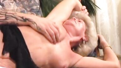 Nonna contro il cazzo enorme!!! VOL 05 - 5 image