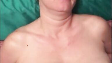 Cumshots on my Face and Tits!
