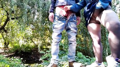 I helped a stranger to cum outdoor - 4 image