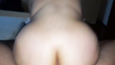 I fuck my stepmom's big ass - 5 image