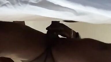 Comendo a buceta da MILF - DRIPPING from Backshots - 8 image