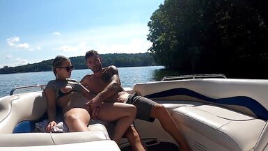 Last few weeks of summer so we had to get in some hot sex on the lake - 4 image