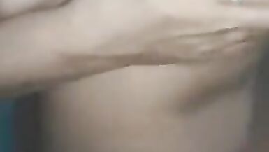 我看了色情片，然后我突然觉得我需要释放我的阴部汁液 - 6 image