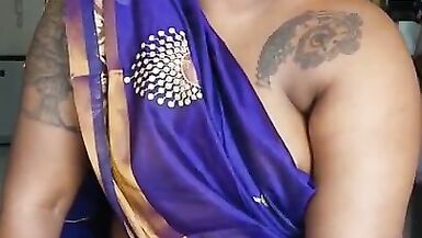 AMMA ILARIA TEACHES RAMESH HOW TO JERK OFF - 2 image