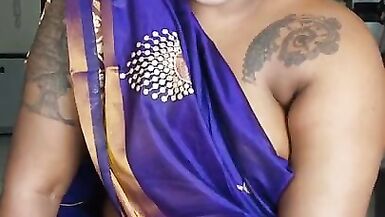 AMMA ILARIA TEACHES RAMESH HOW TO JERK OFF - 4 image