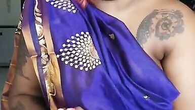 AMMA ILARIA TEACHES RAMESH HOW TO JERK OFF - 8 image