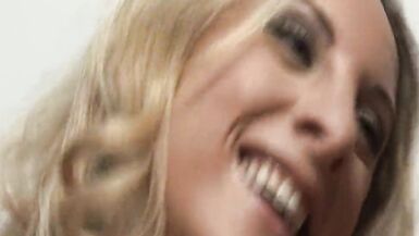 Threesome MILF Big Boob Facial esplosione - 10 image