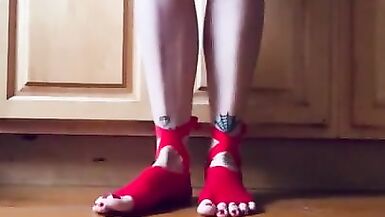 Sexiest toeless yoga sock show - 14 image